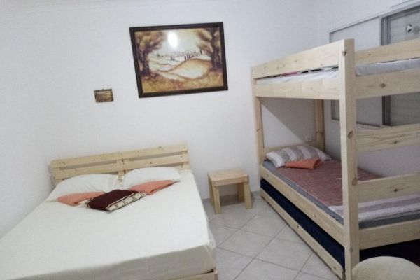 Zimmer Dora Dead Sea (Newe Zohar)